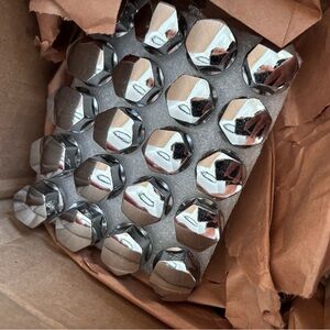 Jeep Renegade Lug Bolts- Set of 20